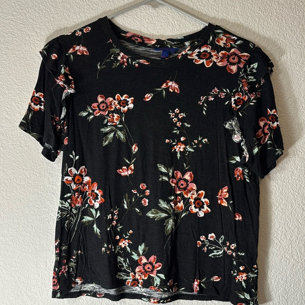 Black shirt with pink flowers